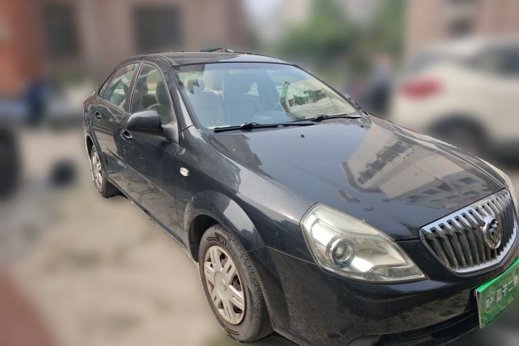 Used Buick Excelle 2013 1.5L Automatic Classic Model Front Right 45 Deg
