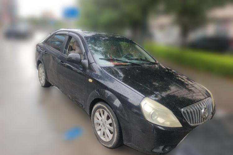 Used Buick Excelle 2013 1.5L Automatic Luxury Model Front Right 45 Deg