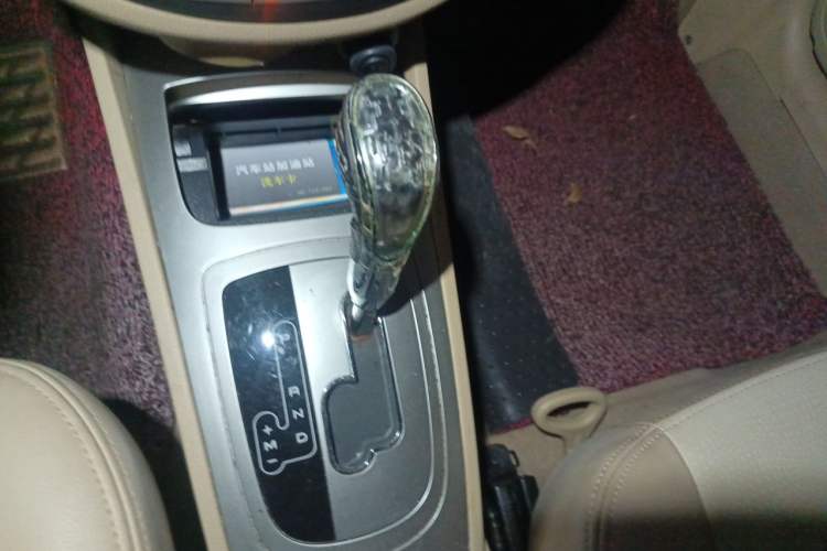 Used Buick Excelle 2013 1.5L Automatic Classic Model Gear Lever