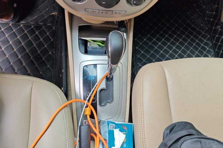 Used Buick Excelle 2013 1.5L Automatic Classic Model Gear Lever