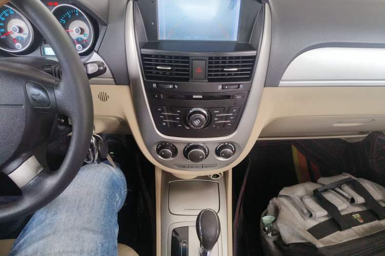 Used Buick Excelle 2013 1.5L Automatic Classic Model Gear Lever