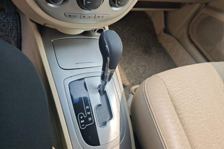 Used Buick Excelle 2013 1.5L Automatic Classic Model Gear Lever