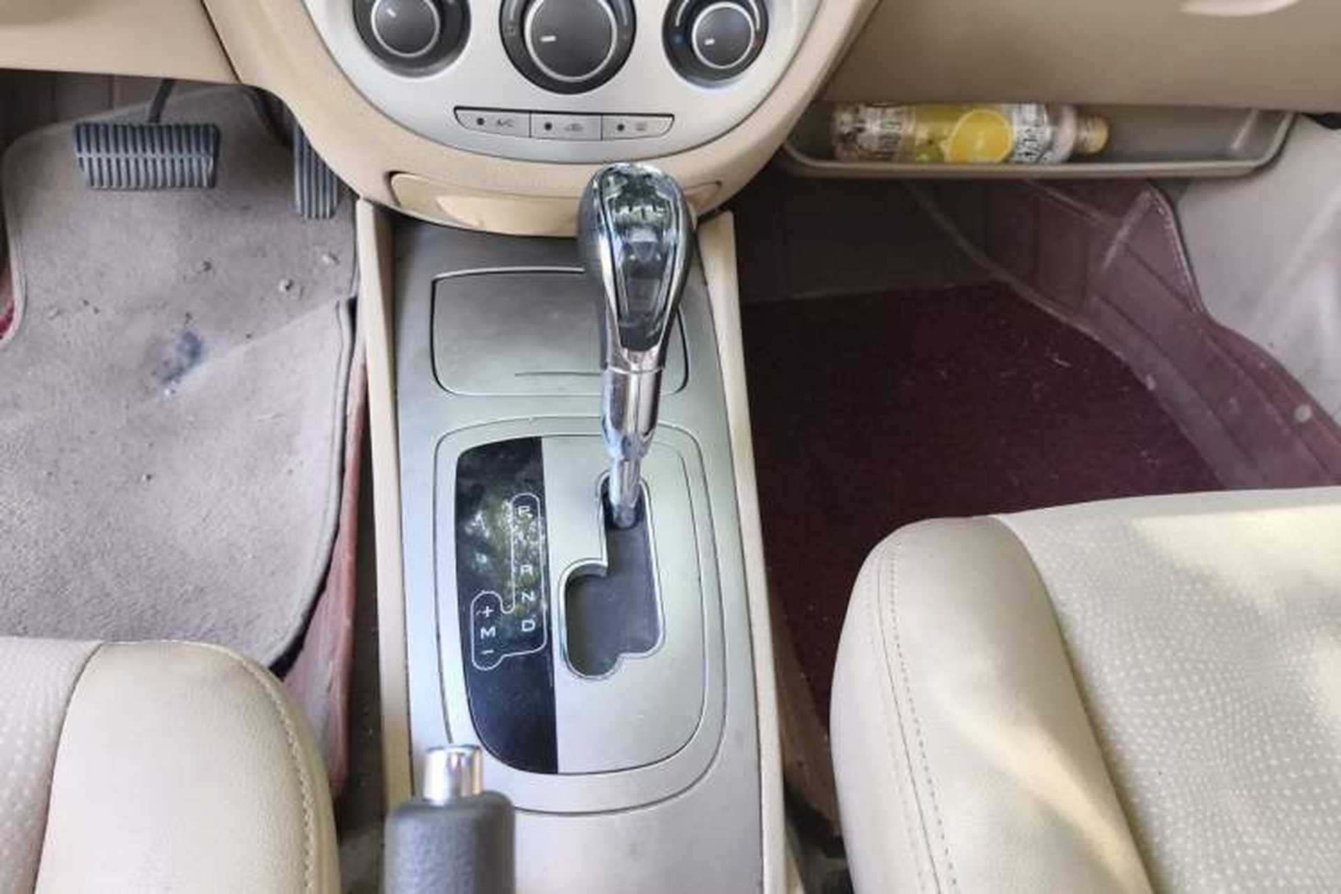 Used Buick Excelle 2013 1.5L Automatic Classic Model Gear Lever
