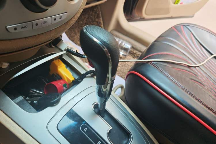 Used Buick Excelle 2013 1.5L Automatic Classic Model Gear Lever