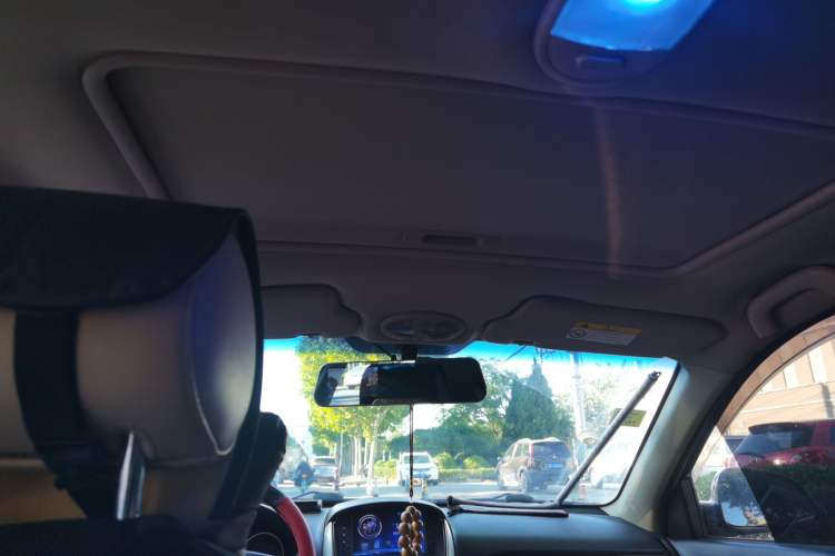 Used Buick Excelle 2013 1.5L Automatic Luxury Model Headliner