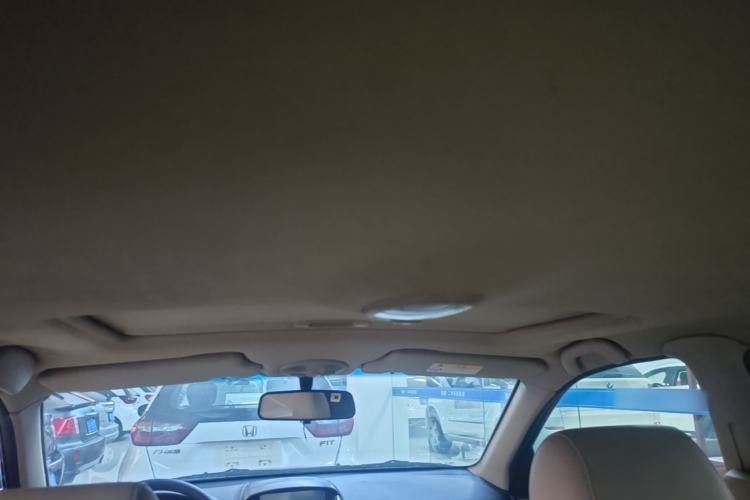 Used Buick Excelle 2013 1.5L Manual Classic Model Headliner