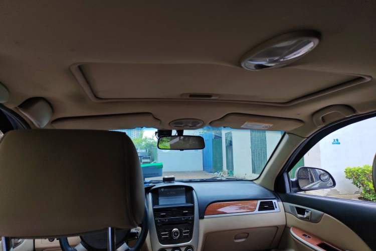 Used Buick Excelle 2013 1.5L Automatic Luxury Model Headliner