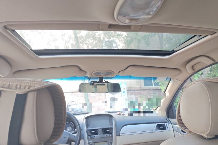 Used Buick Excelle 2013 1.5L Manual Classic Model Headliner