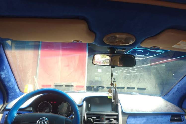 Used Buick Excelle 2013 1.5L Manual Luxury Model Headliner