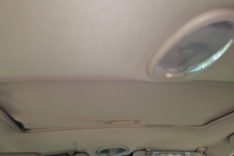 Used Buick Excelle 2013 1.5L Manual Classic Model Headliner