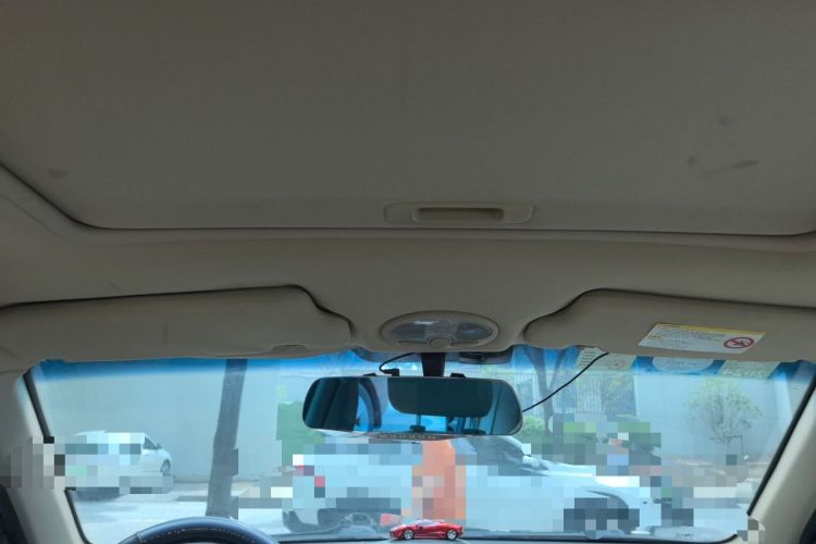 Used Buick Excelle 2013 1.5L Manual Classic Model Headliner
