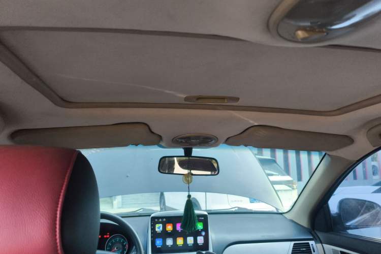 Used Buick Excelle 2013 1.5L Manual Classic Model Headliner