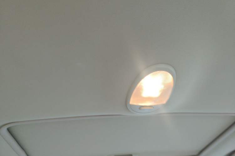 Used Buick Excelle 2013 1.5L Manual Classic Model Headliner