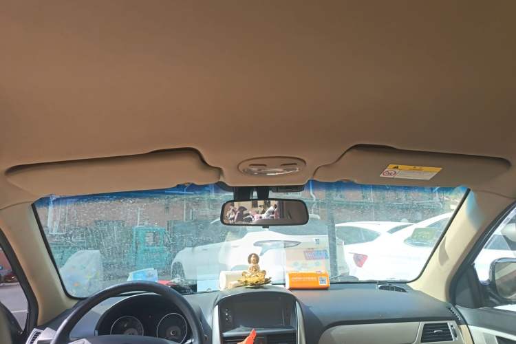 Used Buick Excelle 2013 1.5L Automatic Classic Model Headliner