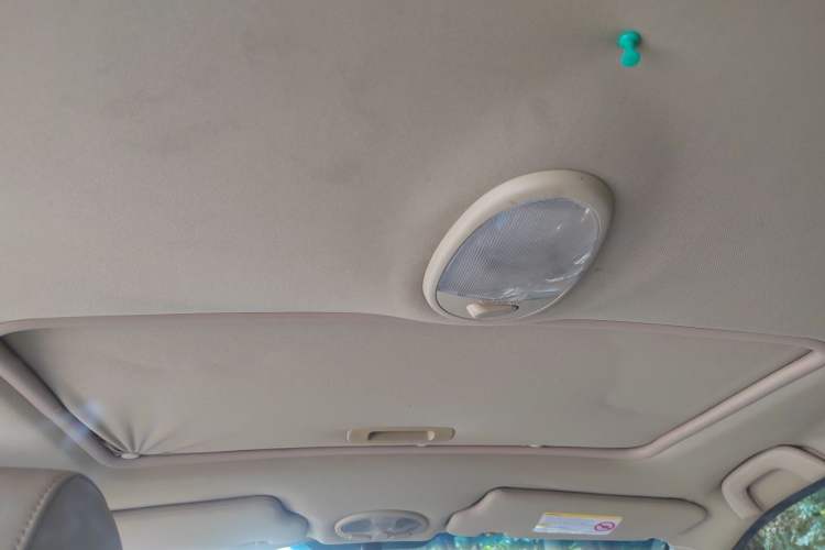 Used Buick Excelle 2013 1.5L Manual Classic Model Headliner