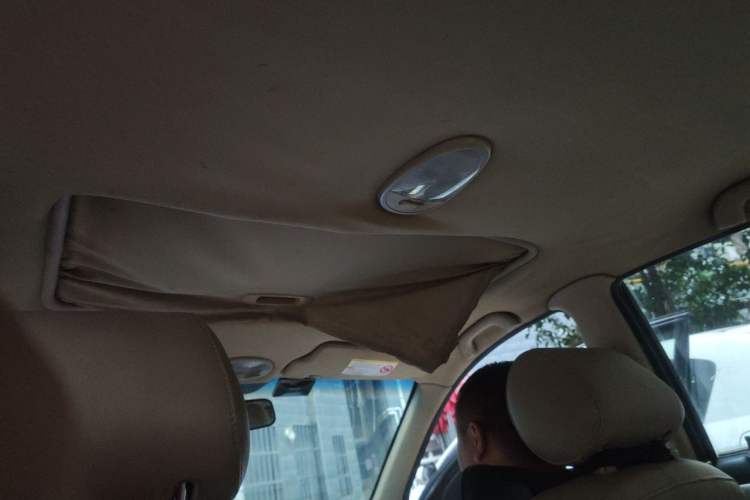 Used Buick Excelle 2013 1.5L Manual Classic Model Headliner