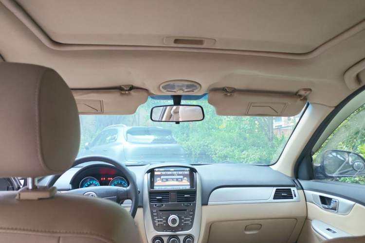 Used Buick Excelle 2013 1.5L Manual Classic Model Headliner