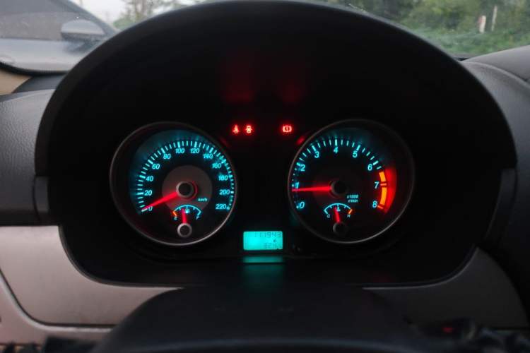 Used Buick Excelle 2013 1.5L Manual Classic Model Instrument Cluster