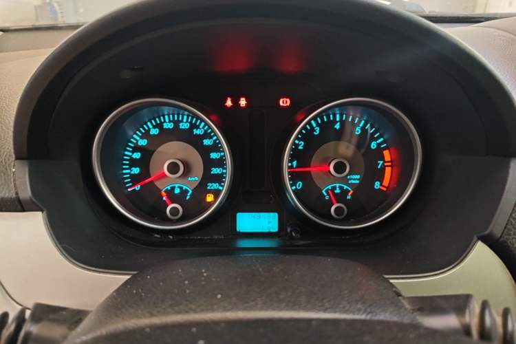Used Buick Excelle 2013 1.5L Manual Classic Model Instrument Cluster