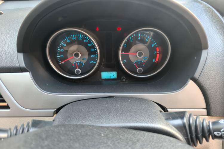Used Buick Excelle 2013 1.5L Manual Classic Model Instrument Cluster
