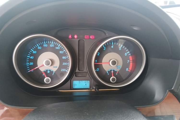 Used Buick Excelle 2013 1.5L Automatic Luxury Model Instrument Cluster