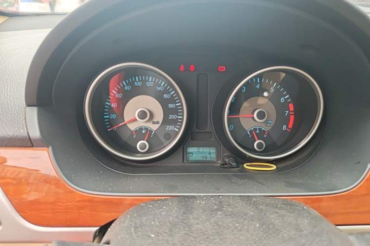 Used Buick Excelle 2013 1.5L Automatic Luxury Model Instrument Cluster