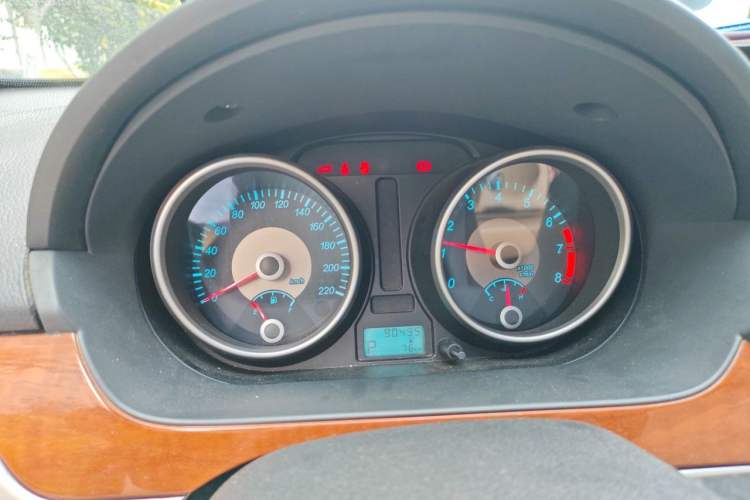 Used Buick Excelle 2013 1.5L Automatic Luxury Model Instrument Cluster