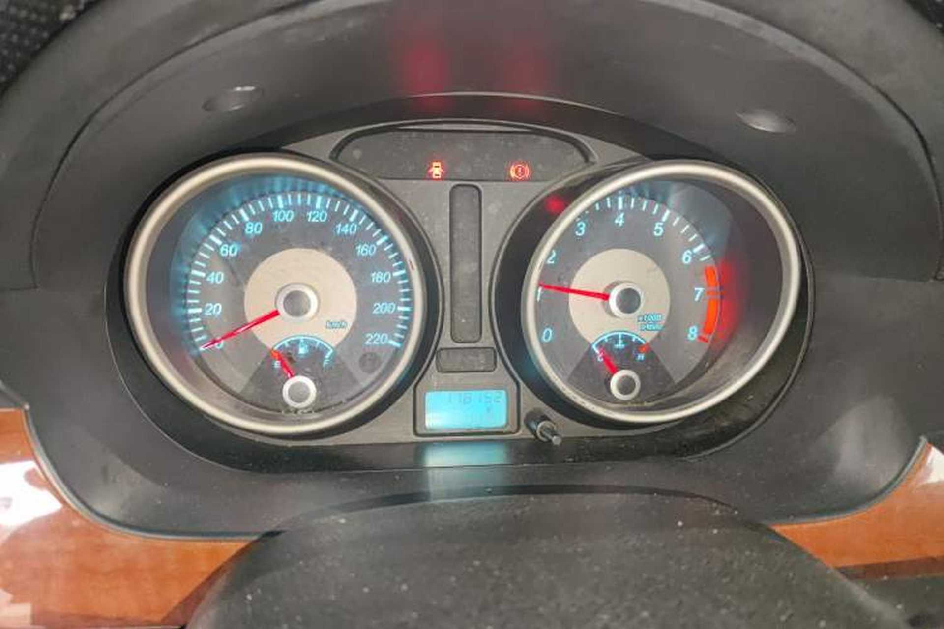 Used Buick Excelle 2013 1.5L Manual Luxury Model Instrument Cluster