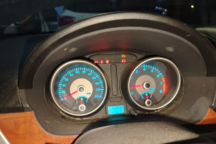 Used Buick Excelle 2013 1.5L Automatic Luxury Model Instrument Cluster