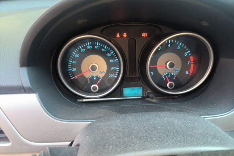 Used Buick Excelle 2013 1.5L Manual Classic Model Instrument Cluster