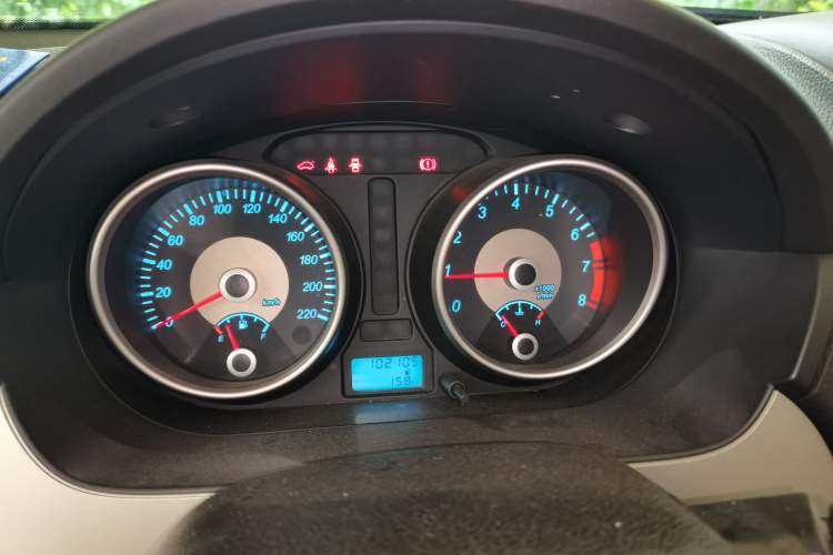 Used Buick Excelle 2013 1.5L Manual Classic Model Instrument Cluster