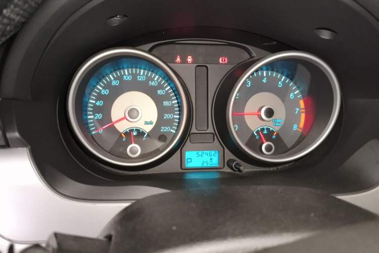 Used Buick Excelle 2013 1.5L Automatic Classic Model Instrument Cluster