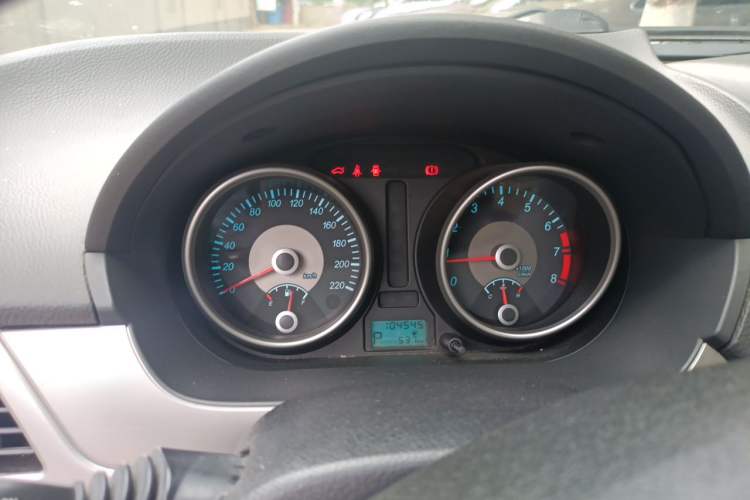 Used Buick Excelle 2013 1.5L Automatic Classic Model Instrument Cluster