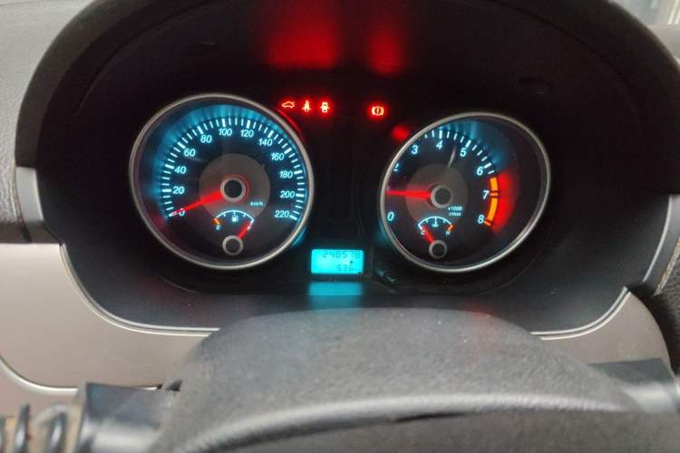 Used Buick Excelle 2013 1.5L Manual Classic Model Instrument Cluster