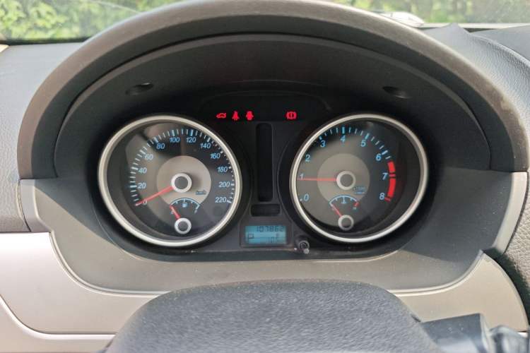 Used Buick Excelle 2013 1.5L Automatic Classic Model Instrument Cluster
