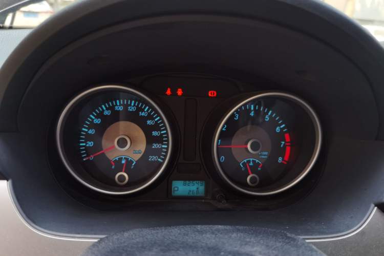 Used Buick Excelle 2013 1.5L Automatic Classic Model Instrument Cluster