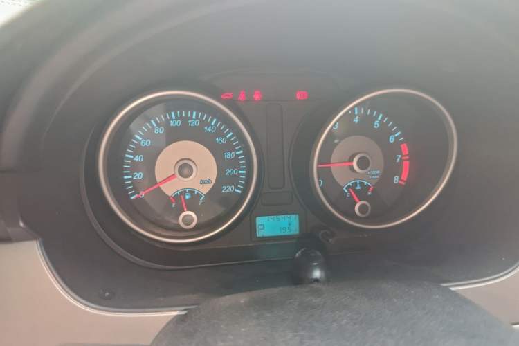 Used Buick Excelle 2013 1.5L Automatic Classic Model Instrument Cluster