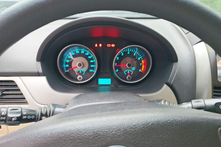 Used Buick Excelle 2013 1.5L Manual Classic Model Instrument Cluster