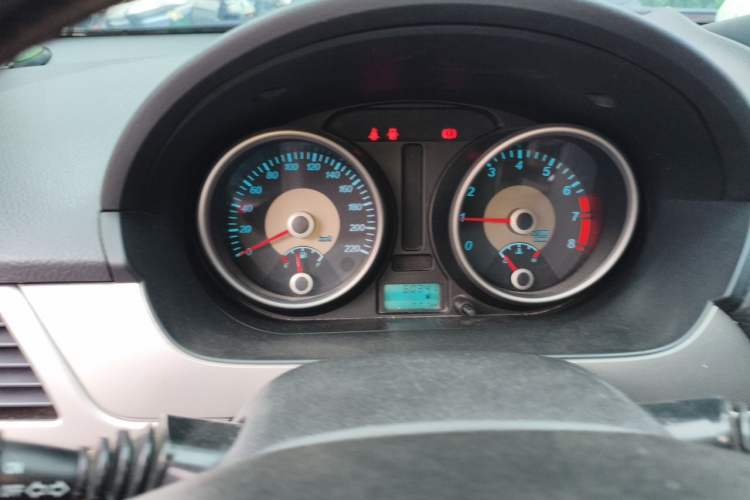 Used Buick Excelle 2013 1.5L Manual Classic Model Instrument Cluster