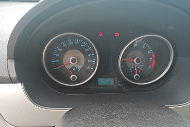 Used Buick Excelle 2013 1.5L Manual Classic Model Instrument Cluster