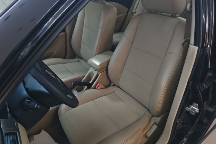 Used Buick Excelle 2013 1.5L Manual Classic Model Left Front Seat
