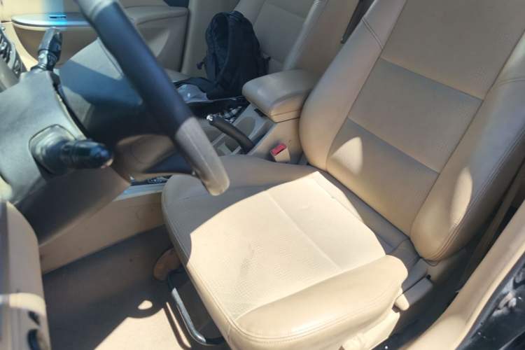 Used Buick Excelle 2013 1.5L Automatic Classic Model Left Front Seat