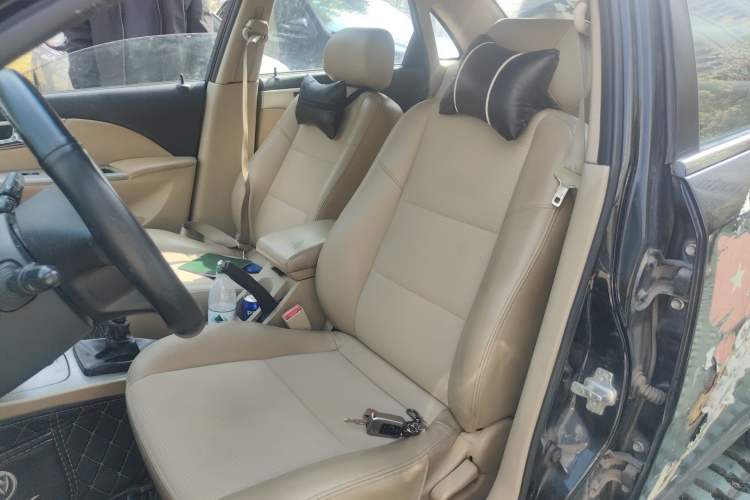 Used Buick Excelle 2013 1.5L Manual Classic Model Left Front Seat