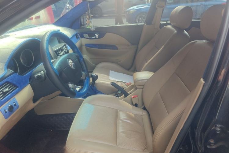 Used Buick Excelle 2013 1.5L Manual Luxury Model Left Front Seat