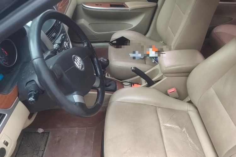 Used Buick Excelle 2013 1.5L Manual Luxury Model Left Front Seat