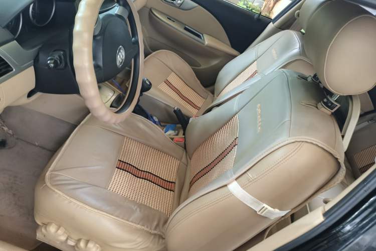 Used Buick Excelle 2013 1.5L Manual Classic Model Left Front Seat