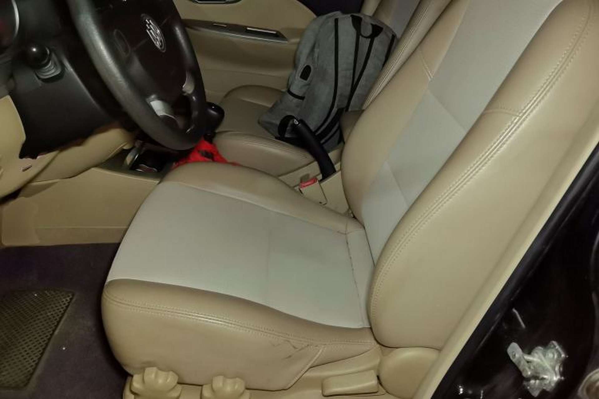 Used Buick Excelle 2013 1.5L Manual Classic Model Left Front Seat