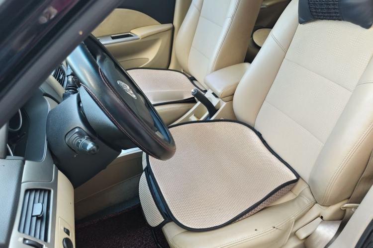 Used Buick Excelle 2013 1.5L Automatic Classic Model Left Front Seat