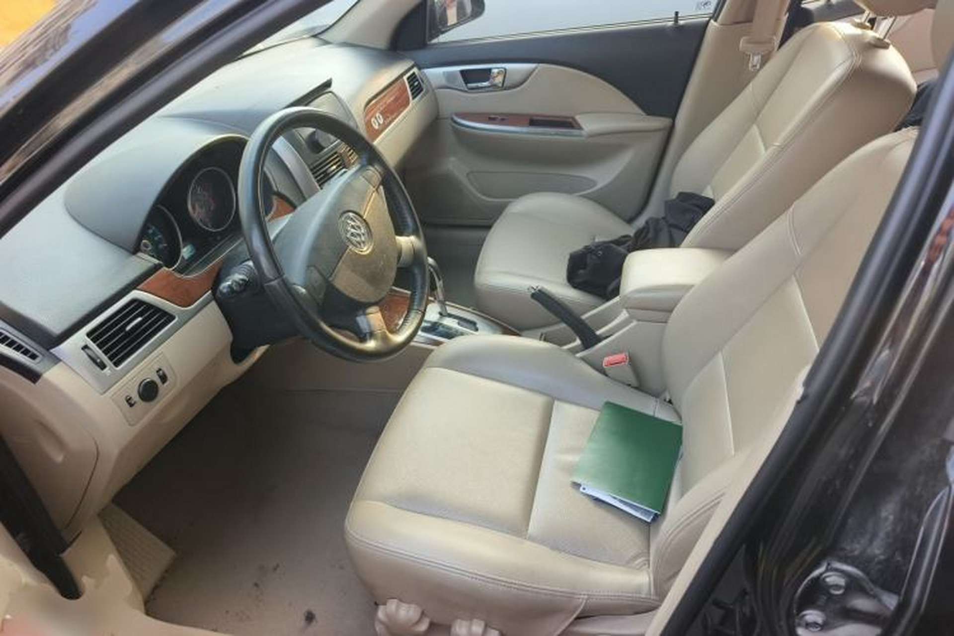 Used Buick Excelle 2013 1.5L Automatic Luxury Model Left Front Seat