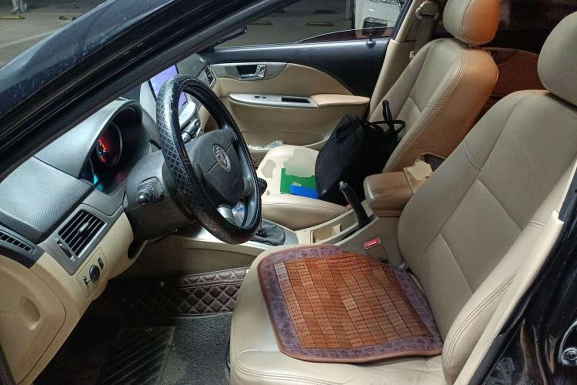 Used Buick Excelle 2013 1.5L Manual Classic Model Left Front Seat